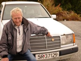 Ky Mercedes ka 3.4 milionë të kaluara, pronari thotë se do ta vozisë deri në vdekje