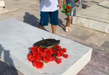 Haradinaj bën homazhe te babai dhe dëshmorët