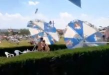 Stuhi e fortë në Gjilan – Era ‘fluturon’ çadrat