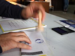 Një votë, një maskë gratis!