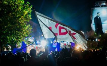 ‘Tani ose kurrë, LDK-ja e ka shansin të shkëlqej ashtu si ishte’