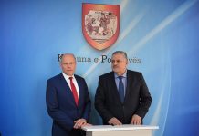 Deputeti gjerman viziton Komunën e Podujevës, takohet me Agim Veliun