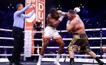 Momenti kur Ruiz në fundin e meçit i kërkoi Joshuas të boksonin më fort, por kampioni i qëndroi larg