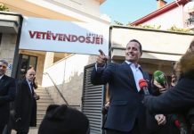 Qeveria përballë Grenellit, në VV thonë se nuk zmbrapsen për reciprocitetin, LDK hesht
