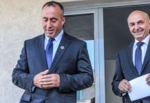 Qytetarët të pakënaqur me inicimin e mocionit të mosbesimit në kohë virusi