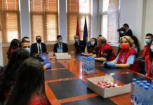 Kurti në Ministrinë e Shëndetësisë: Jemi në prag të fitores ndaj pandemisë COVID-19