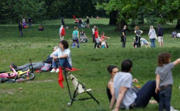 Vendet evropiane vazhdojnë me lehtësimin e masave të izolimit