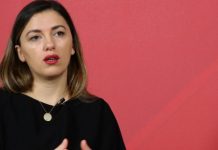 Haxhiu: Gjykata Kushtetuese tha se pazaret janë mbi vullnetin e popullit