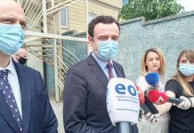 Kurti thotë se ajo që u nënshkrua për linjën e fluturimeve Prishtinë – Beograd, nuk është marrëveshje