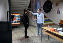 Vetëvendosje përgatitet për zgjedhje, demonstron mënyrën e votimit në pandemi