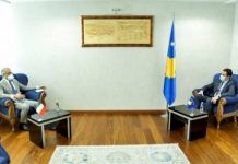 Ambasadori italian bën thirrje për respektimin e vendimeve dhe masave të Qeverisë