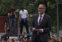 Vitia në tubimin e Vetëvendosjes: I duam të vendosurit, ata që e bëjnë hapin e parë duke ua shtrirë dorën tjetrit