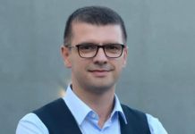 Podujeva edhe me një deputet, Visar Hoti siguron ulësen në Kuvendin e Kosovës