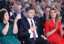 Rrëfimi i deputetit të LDK-së që votoi pro Qeverisë Hoti e kundër rrëzimit të Kurtit