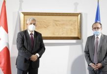 Hoti e njofton me prioritetet e Qeverisë së Kosovës ambasadorin zviceran, Lebet