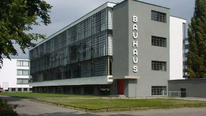 auto_bauhaus1591534103