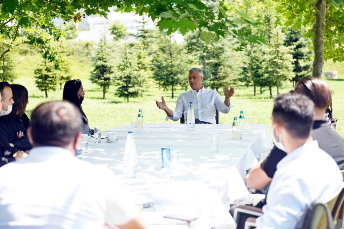 116233507_4078093038927691_7524352144623795777_o