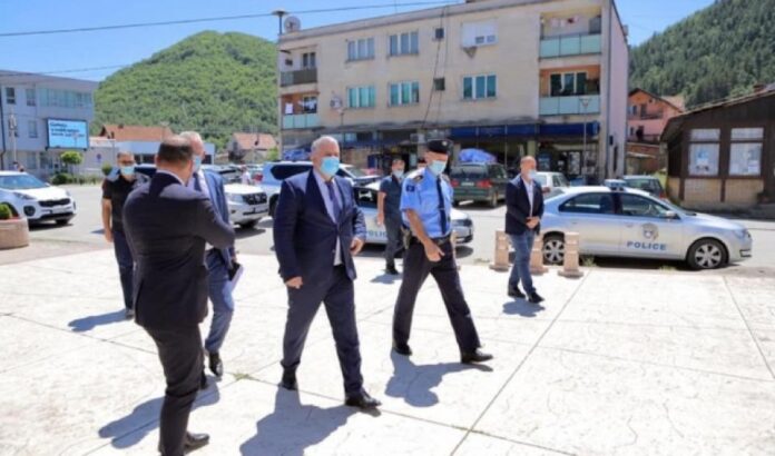 auto_veliu1596105723