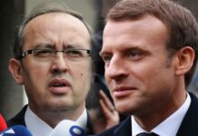 Hoti në takim me Macronin në Paris