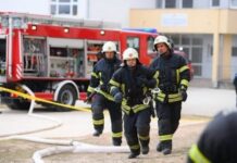 Pamje – Digjet lokali i “Burger King” në Prishtinë