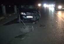 Aksident mes dy automjeteve dhe një motoçiklete në Podujevë, tre të lënduar