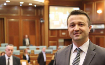 Posti i presidentit, synim edhe i komunitetit egjiptian
