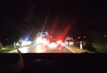 Aksident mes një traktori dhe një veture në rrugën Prishtinë – Podujevë, krijohen kolona të gjata