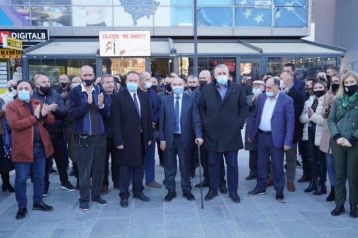 isa-mustafa-podujeve-720x480