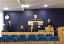 Komuna e Podujevës pranon donacionin e radhës, 22 laptopë për shtatë shkolla të kësaj komune