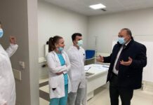 Bulliqi vepron menjëherë: Qendrës për trajtimin e pacientëve me Covid-19 në Podujevë i shtohen edhe shtatë shtretër