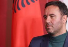 Konjufca uron të gjithë shqiptarët për 28 Nëntor