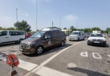 Pronari i kompanisë së funeraleve: Trupat e viktimave s’arrijnë në Kosovë edhe një orë