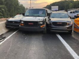 Tri vetura për një rrugë të vetme