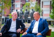 Bulliqi bashkë me deputetin Fatmir Humolli: Biseduam për fitoren e madhe që na pret