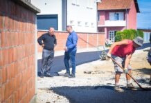 Asfaltohen disa rrugë në Letanc
