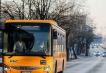 I mituri rrah kondukterin në Prishtinë vetëm pse i kërkoi ta vendoste maskën