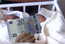 Hapet aplikimi për shtesat e fëmijëve dhe pagesën e lehonave
