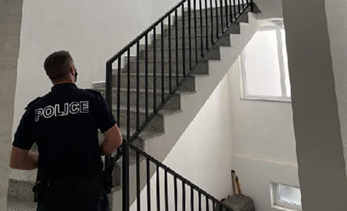 policia-1