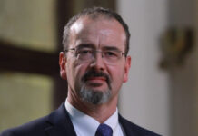 Ambasadori amerikan në Serbi: Po bëjmë presion ndaj Prishtinës për aksionin, të merret përgjegjësi