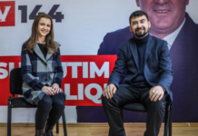 Vazhdon anëtarësimi i të rinjve në Vetëvendosje në Podujevë!