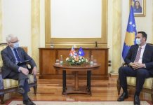 Konjufca: Britania ka pasur dhe vazhdon të ketë rol në çlirimin dhe rimëkëmbjen e Kosovës