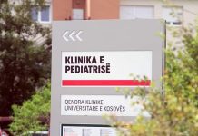 E dhimbshme: Vdes një fëmijë në QKUK tri ditë pas aksidentit në trafik
