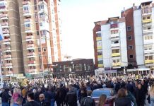 10 autobusë me protestues nga Serbia arrijnë në Mitrovicën e Veriut