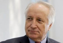 Ministri Latifi: Po bëjmë gati ligjin për Sigurimet Shëndetësore!