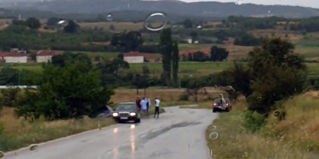 9E888AA1-3586-4F30-A698-C2EAC3D2C139