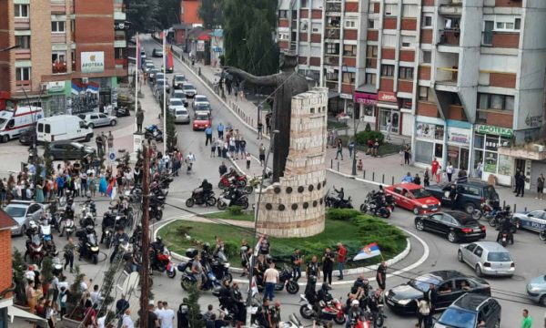 Bajkerski-skup-Kosovska-Mitrovica-600x360