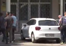 Publikohen pamjet, Nuredin Lushtaku në pranga i arrestuar