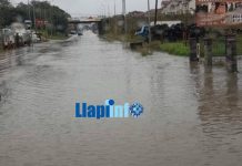 Vërshime edhe në Podujevë, kjo rrugë e tëra nën ujë (PAMJE)