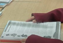 Gjysma e tetorit, mungojnë librat nëpër shkolla (VIDEO)