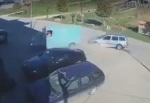 Aksident i rëndë, kamerat e sigurisë filmojnë momentin kur furgoni e godet një person